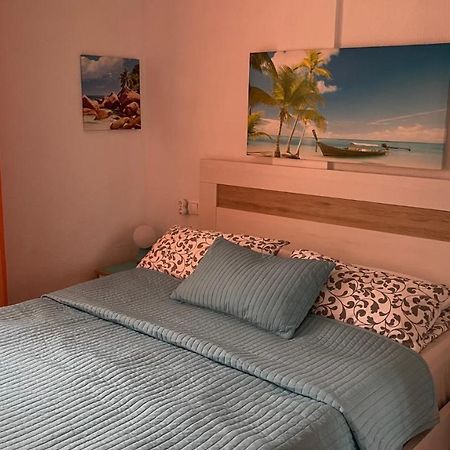 Isla Verde Apartment Torrevieja Eksteriør bilde