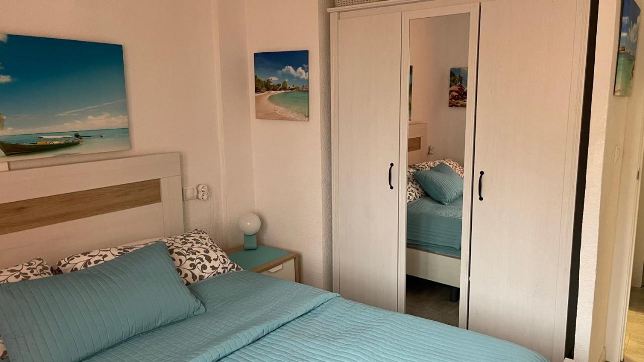 Isla Verde Apartment Torrevieja Eksteriør bilde