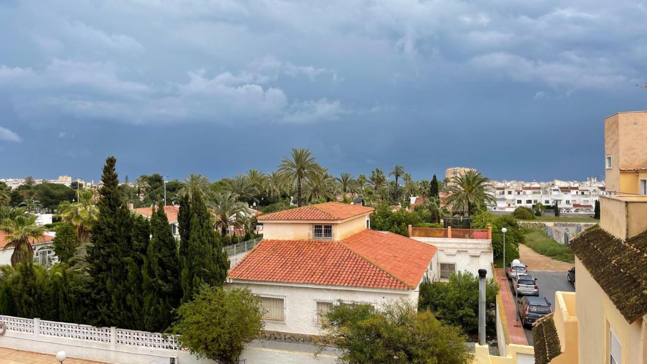 Isla Verde Apartment Torrevieja Eksteriør bilde