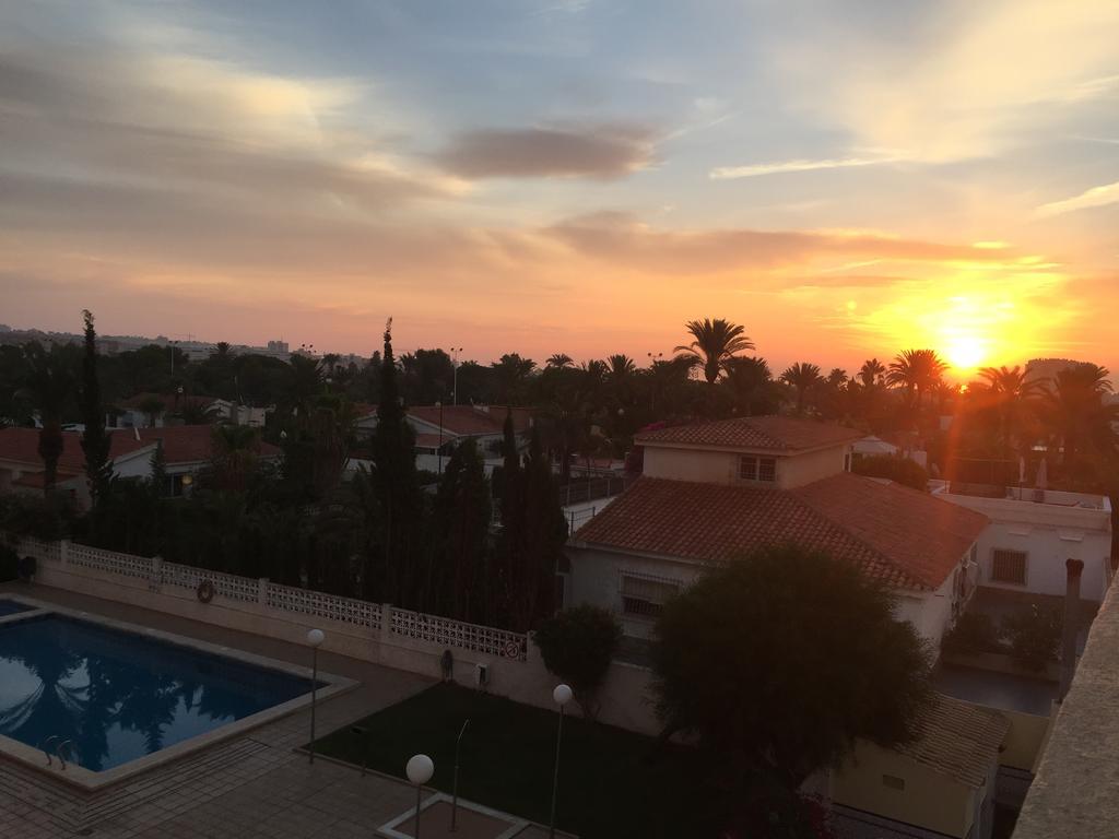 Isla Verde Apartment Torrevieja Eksteriør bilde